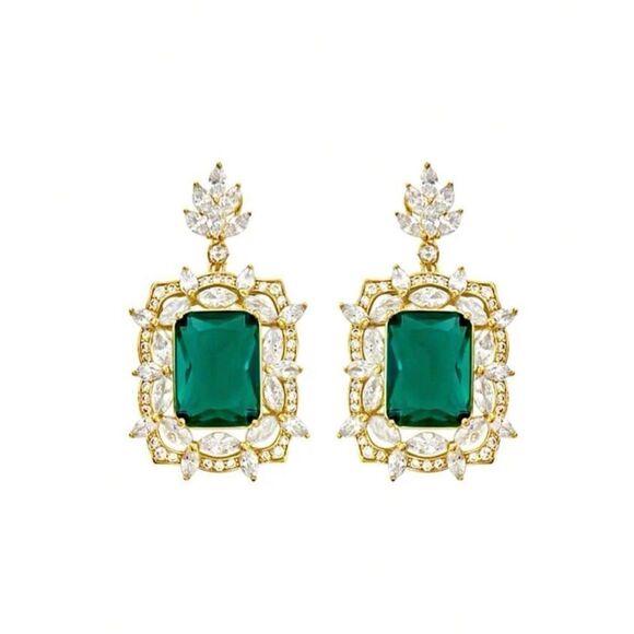 Cubic zirconia emerald color dangle earrings - Picture 1 of 5